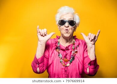 https://www.shutterstock.com/image-photo/grandmother-portrait-set-studio-concepts-about-797669914?irgwc=1&utm_medium=Affiliate&utm_campaign=Pixabay+GmbH&utm_source=44814&utm_term=https%3A%2F%2Fpixabay.com%2Fru%2Fimages%2Fsearch%2F%25D1%2581%25D1%2582%25D1%2580%25D0%25B0%25D0%25BD%25D0%25BD%25D1%258B%25D0%25B9%2520%25D1%2587%25D0%25B5%25D0%25BB%25D0%25BE%25D0%25B2%25D0%25B5%25D0%25BA%2F
