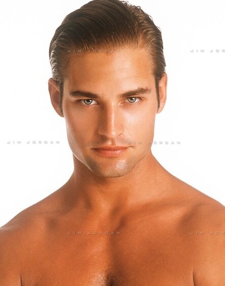 Джош в молодые годы