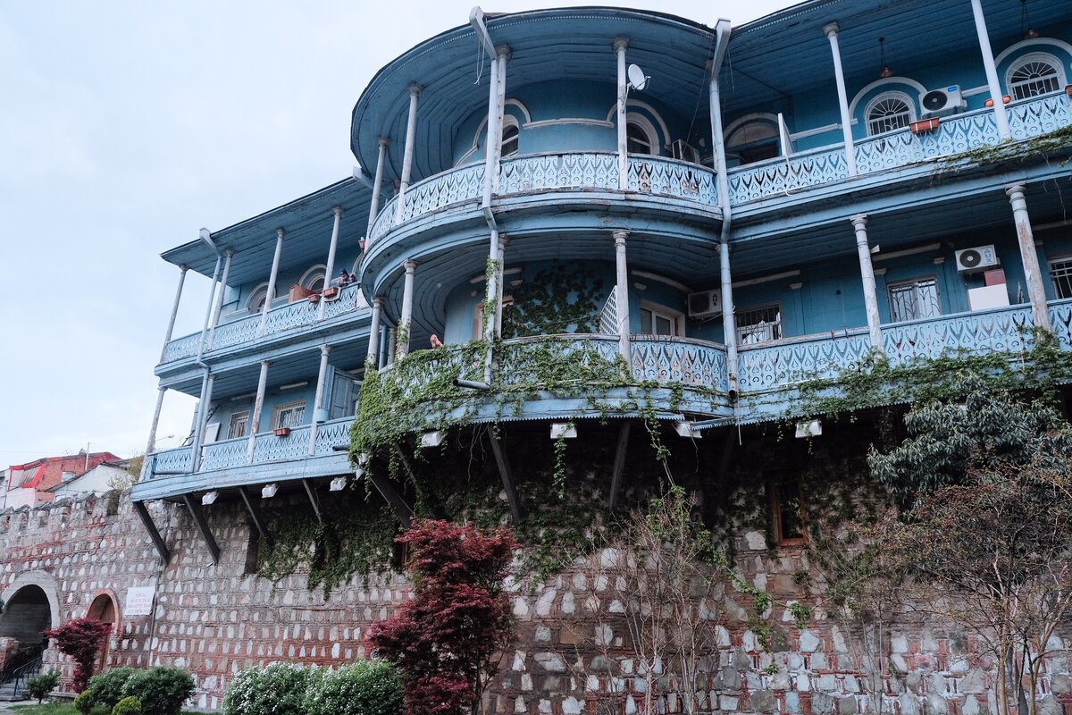 Дома жилые, в них по прежнему живут люди. Фото из личного архива