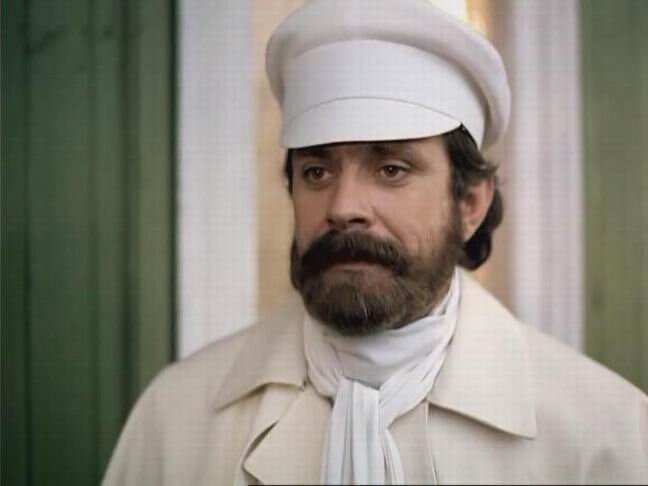 Кадр из фильма «Жестокий романс». Бородатый Паратов в начале фильма.