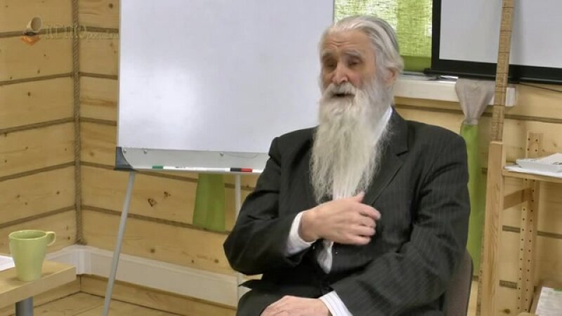 Академик Черняев