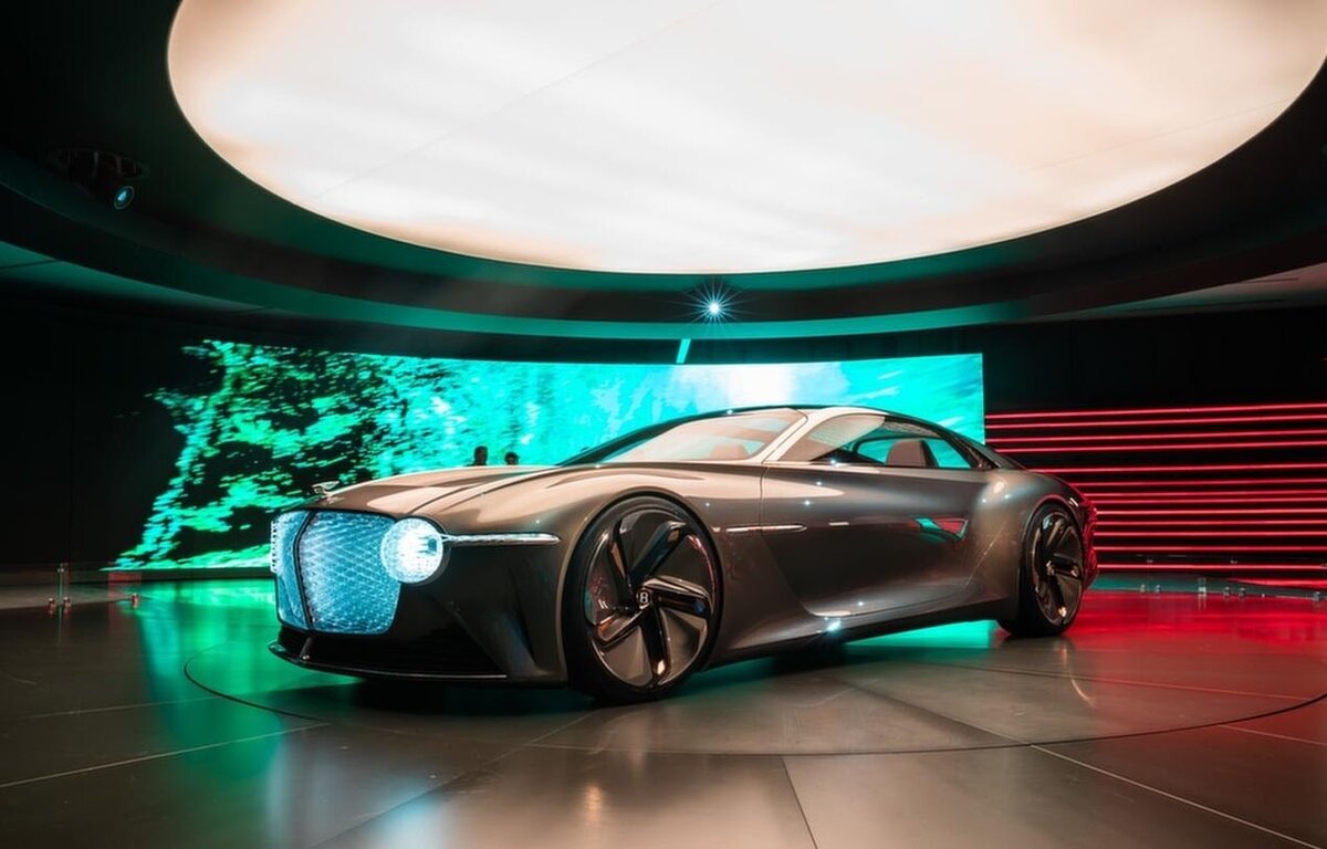 Концепт EXP 100 GT