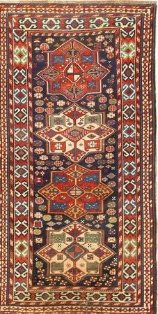 Ковер провинции Газиантеп. Восток современной Турции. Однако, в его исполнении хорошо просматривается геометрический орнамент. Изображение из открытых источников