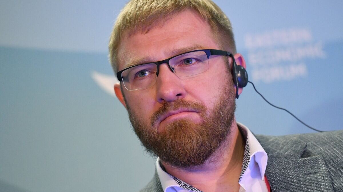    Первый заместитель председателя Комиссии общественной палаты РФ по развитию информационного сообщества, СМИ и массовых коммуникаций Александр Малькевич© РИА Новости / Алексей Филиппов