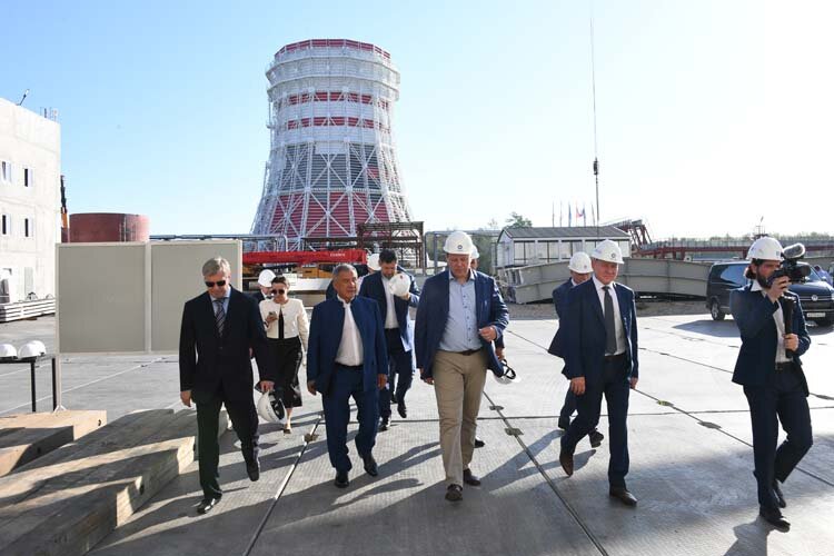    Рустам Минниханов посетил площадку строительства многоцелевого исследовательского реактора на быстрых нейтронах Фото: rais.tatarstan.ru