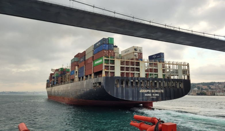 Контейнеровоз Joseph Schulte