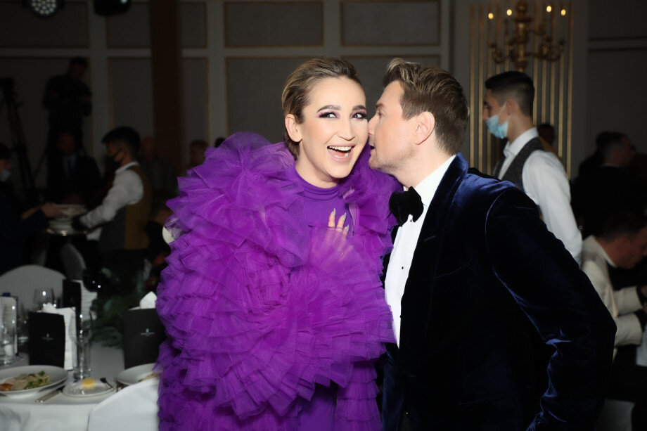 Мы захватили эфир на всех федеральных каналах. От нас  не легко избавиться. Фото Яндекс.Картинки. 