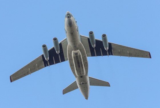   Ил-76