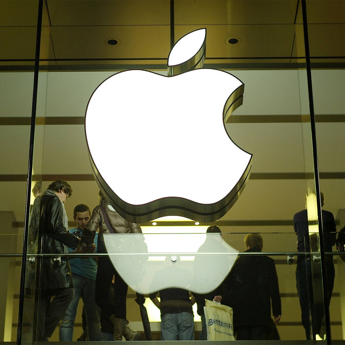 Ранее сообщалось, что Apple планирует выпустить автомобиль к 2024 году