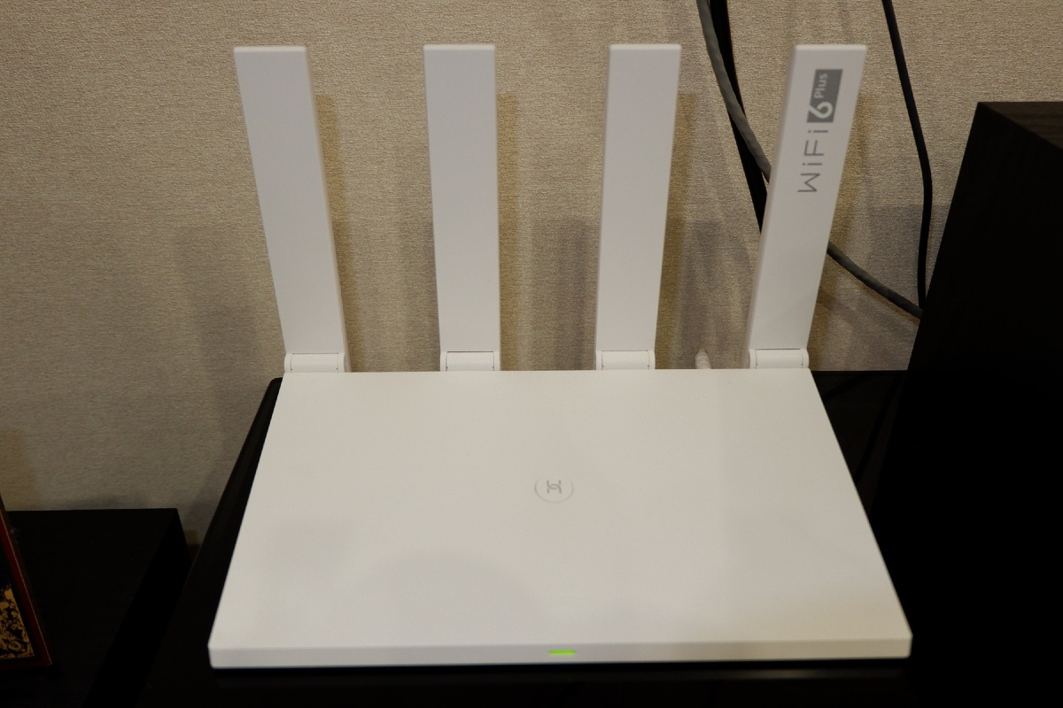 Роутер Huawei.