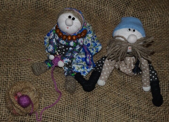 Фото и работа автора. Старики стихи наизусть учат)))