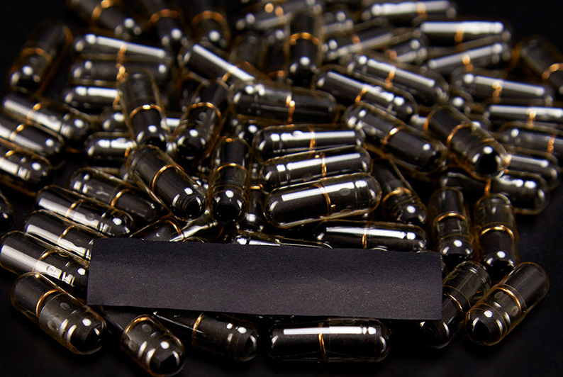 Бумажка хоть и маленькая, но для большинства пожеланий сгодится