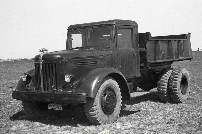 Маскотом минских грузовиков стал зубр