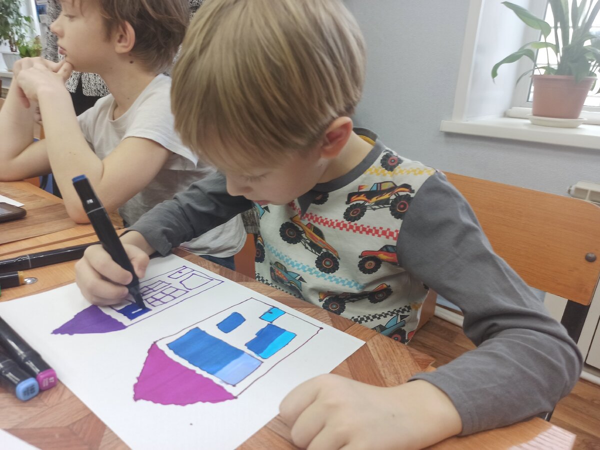 Первый раз рисую маркерами.