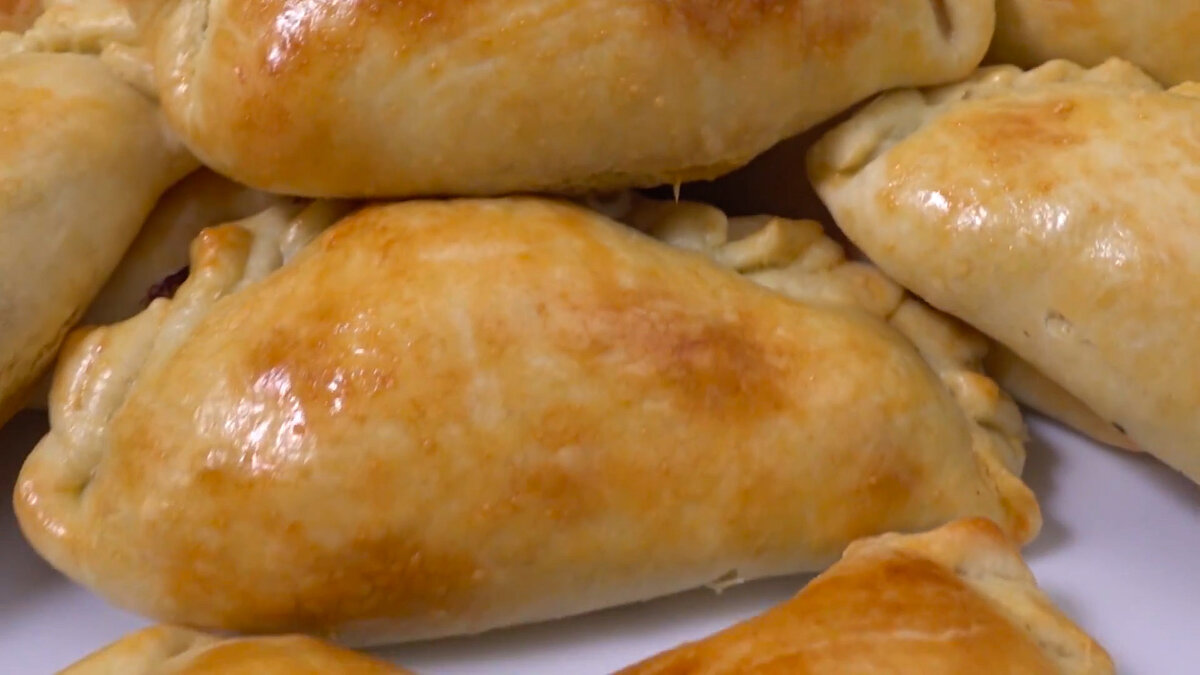 На вид - обычные пирожки! Аргентинские эмпанадас