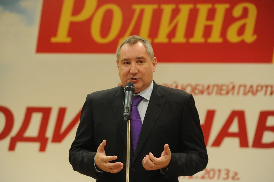 Он очень умный!