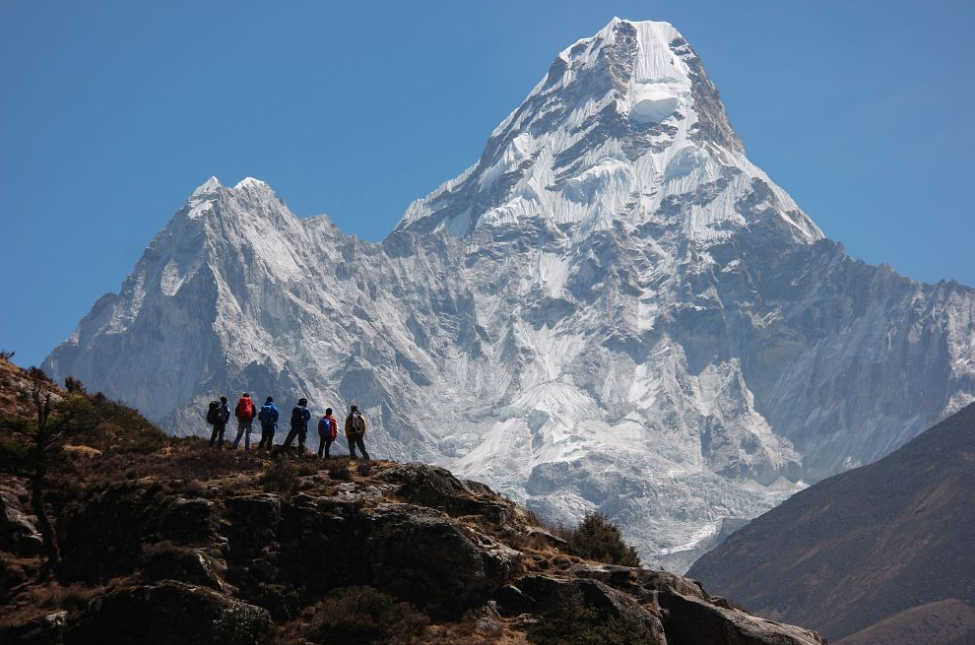 Everest best. Гора Эверест(Джомолунгма). Эверест джамалумба. Пик Джомолунгма. Пик вершины Эвереста.