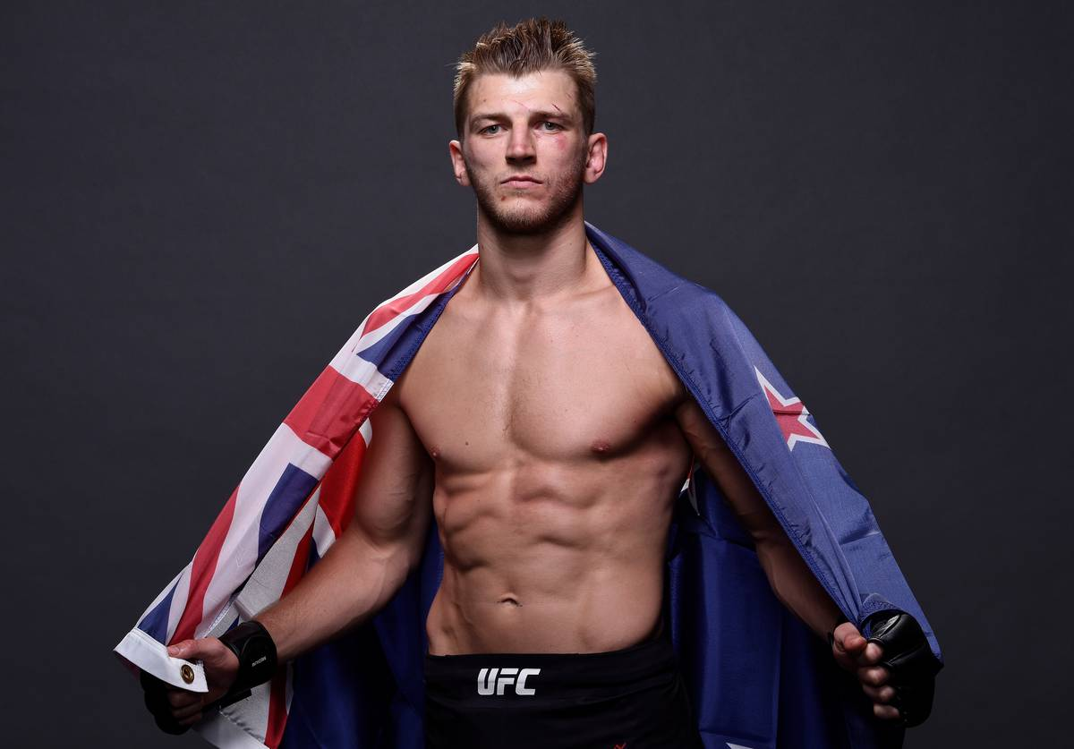 дэн хукер. дэн хукер. хукер боец. дэн хукер. новозеландский боец юфс.