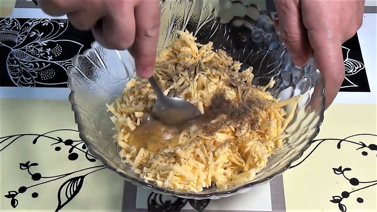 Вы просто не сможете устоять. Делайте сразу побольше. Вкусняшка на завтрак за 10 минут.