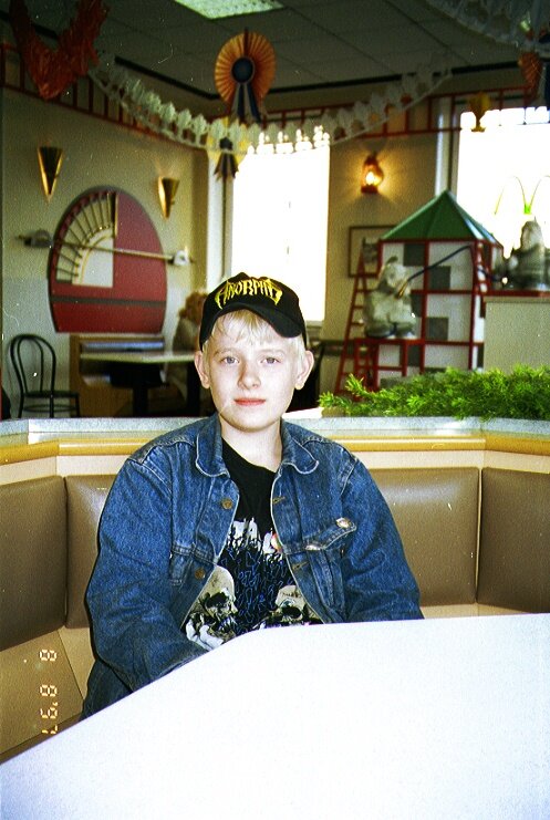 Я более 20 лет назад :) По моему это макдак на Соколе. 