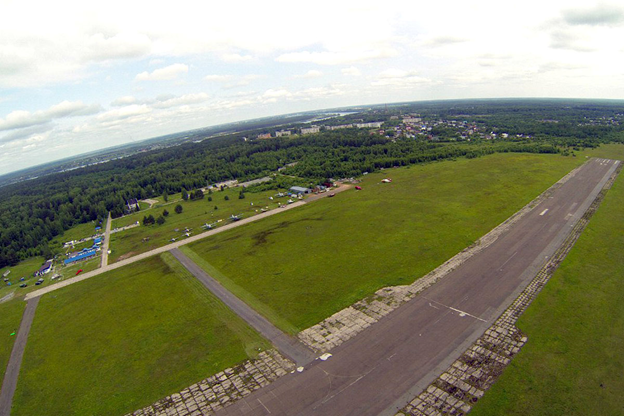 аэродром Борки