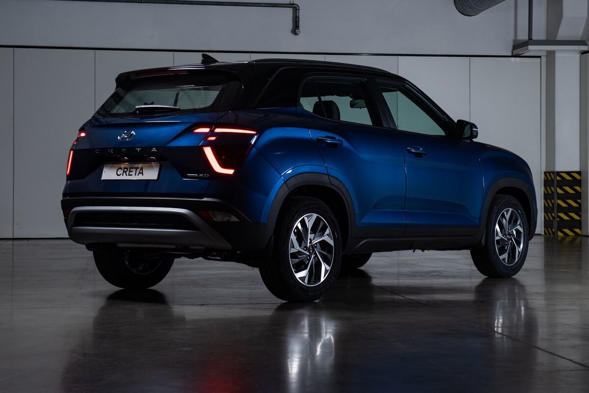 Необычные линии светодиодных фар выглядят привлекательно