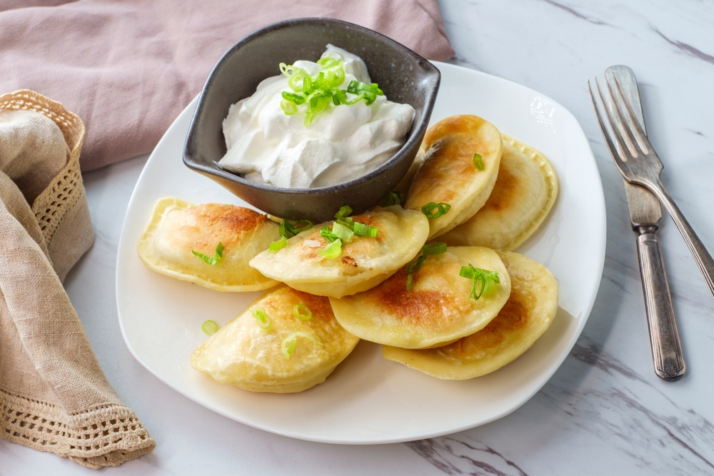 Жареные вареники с картошкой и луком - рецепт автора Анна Донцова 🏃‍♂️