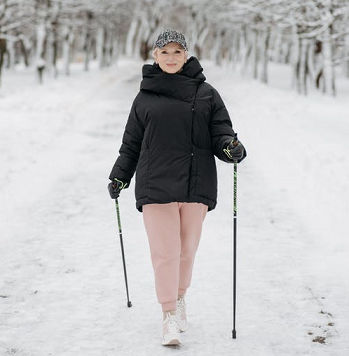 В холодное время года многие снижают свою физическую активность, так как погода не всегда располагает к спорту и длительным прогулкам на свежем воздухе, даже просто дорога в фитнес-клуб может вызывать-2