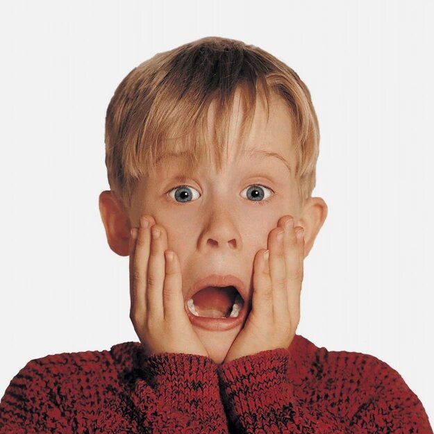 Меня зовут Слава. И это будет мой третий Новый год на Wildberries, причем встречал я его в разных ролях: как в роли селлера, так и в роли менеджера и наставника.