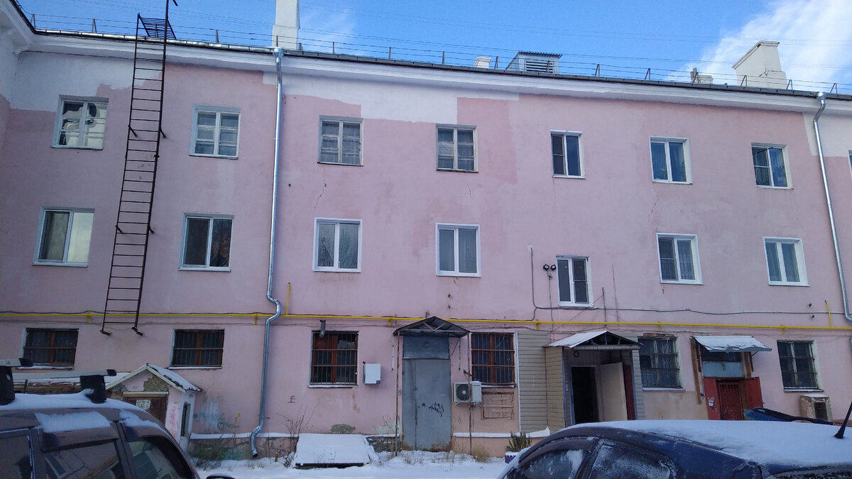 Двор. 