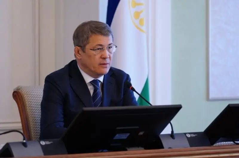 Глава Башкирии Радий Хабиров подписал указ о новогодних выплатах мобилизованным. Фото: bashinform.ru