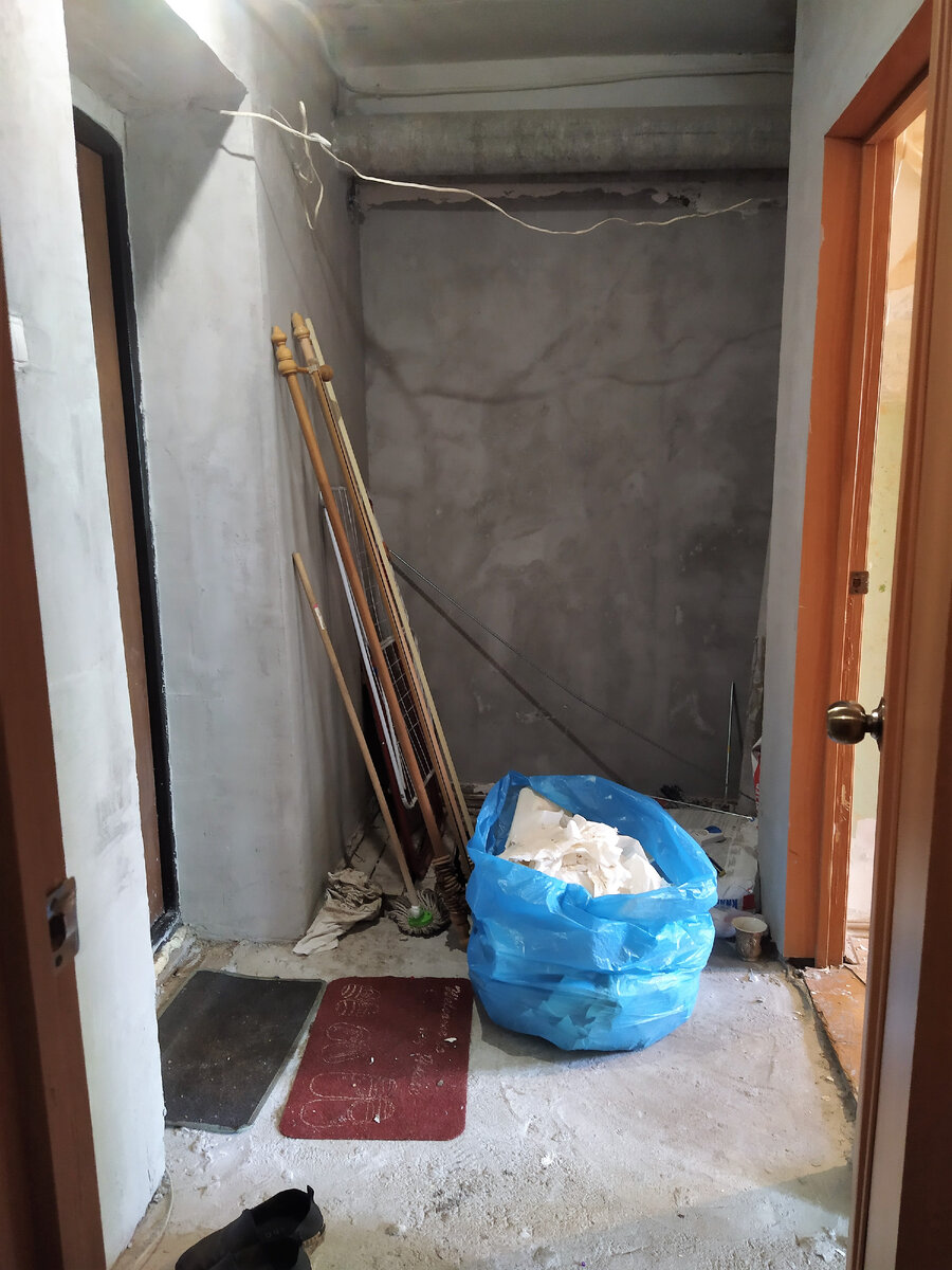 Прихожая в маленькой квартире