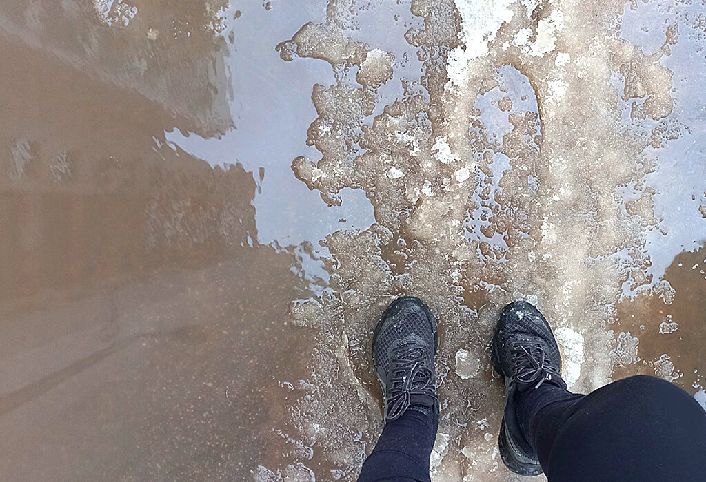 Сегодняшняя асфальтовая "дорога"