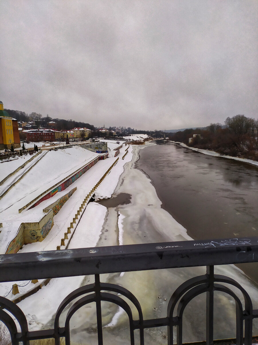 Вид с моста.