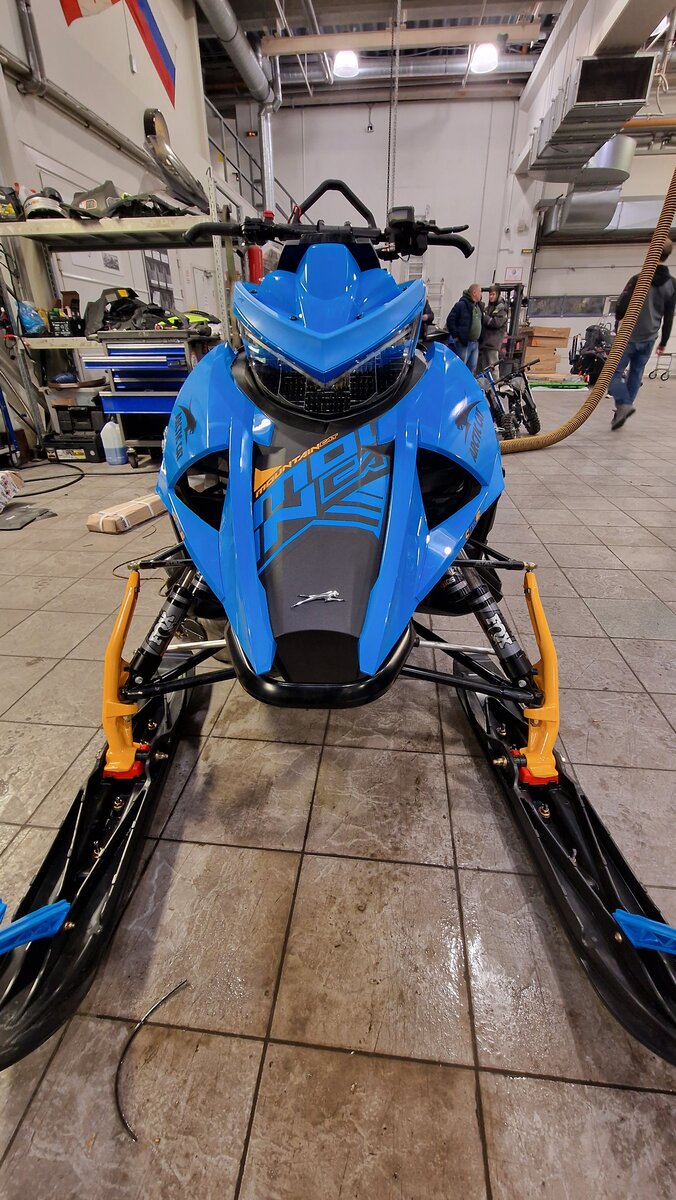 Arctic cat M800 ATAC