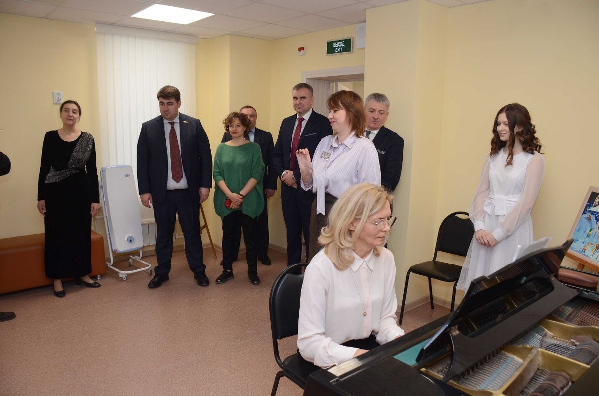  📷    В Оренбурге в преддверии Нового года после капремонта открылась музыкальная школа №3 Кристина Просвиркина