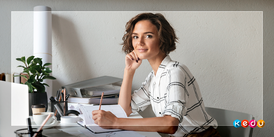 Designed by drobotdean/freepik