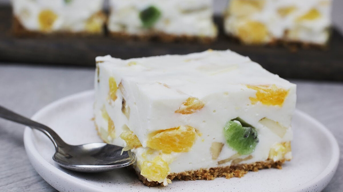 Фруктовый торт без выпечки