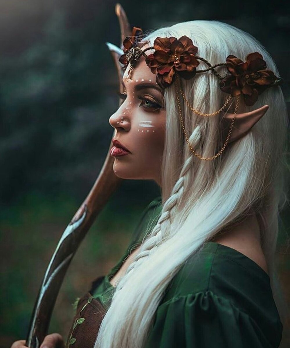 Modern elf girl. Аленари Рей Валлион эльфийка. Эльфийка Элениэль. Лара Доррен. Эльфийская принцесса Нина Кайл.