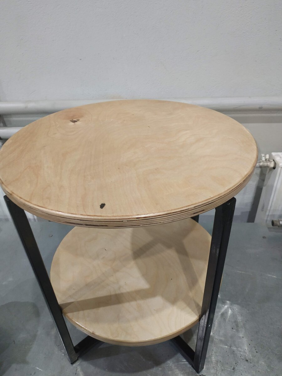 Маленький столик для дачи своими руками