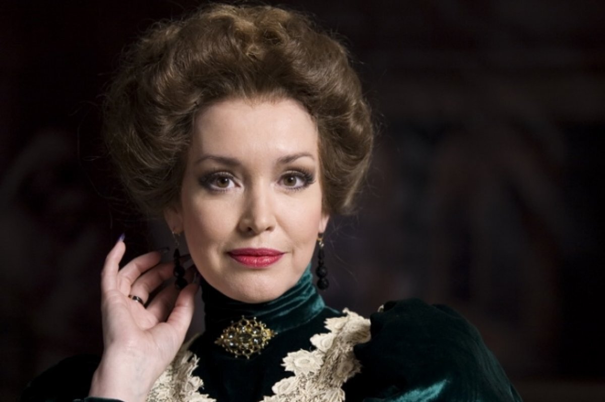    Анна Самохина.