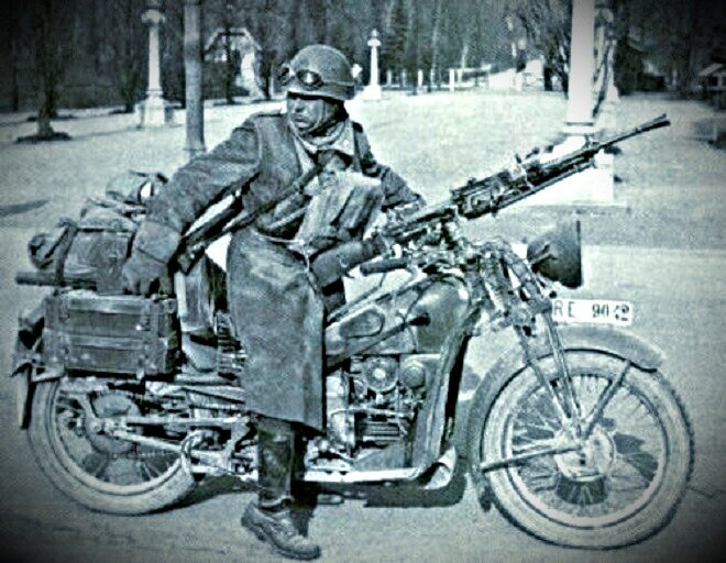 Итальянский ручной пулемет Fucile Mitragliatore Breda modello 30 или просто Breda 30.