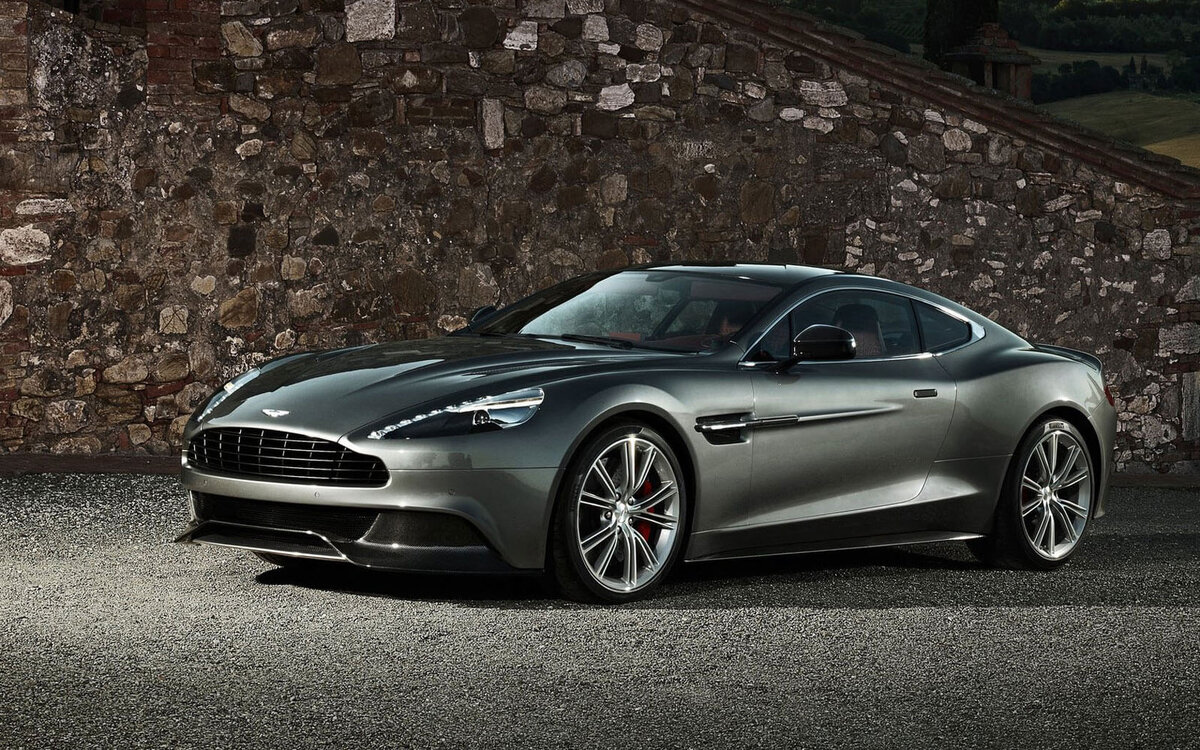 Aston Martin Vanquish