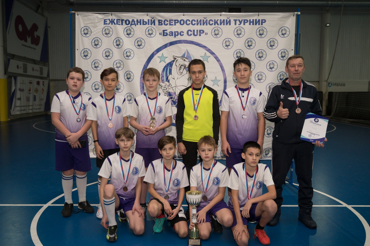    Бронзовые «Дикие коты»