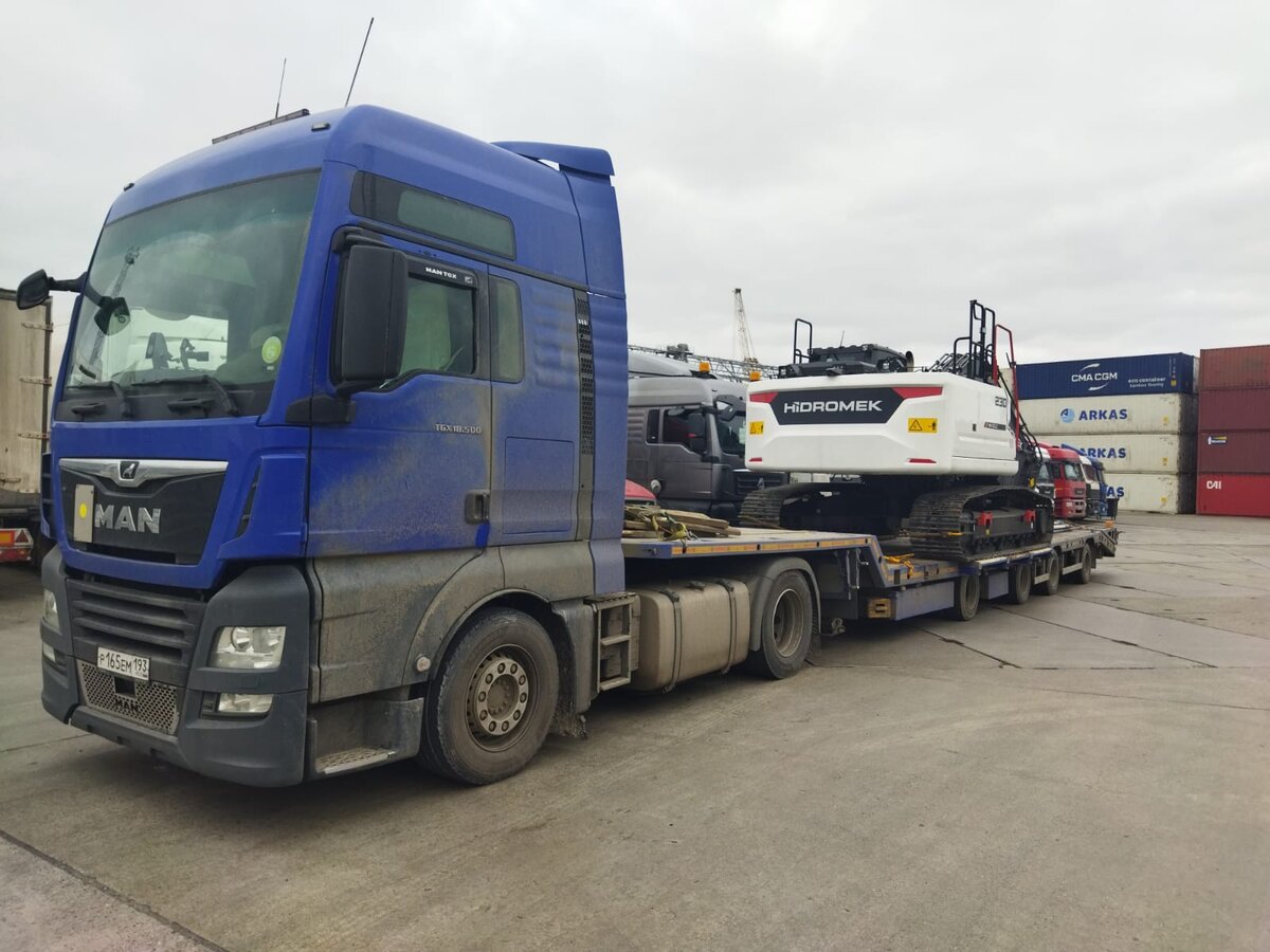 Экскаватор HIDROMEK ДШВ 11х2,9х3,3 вес 23 тн