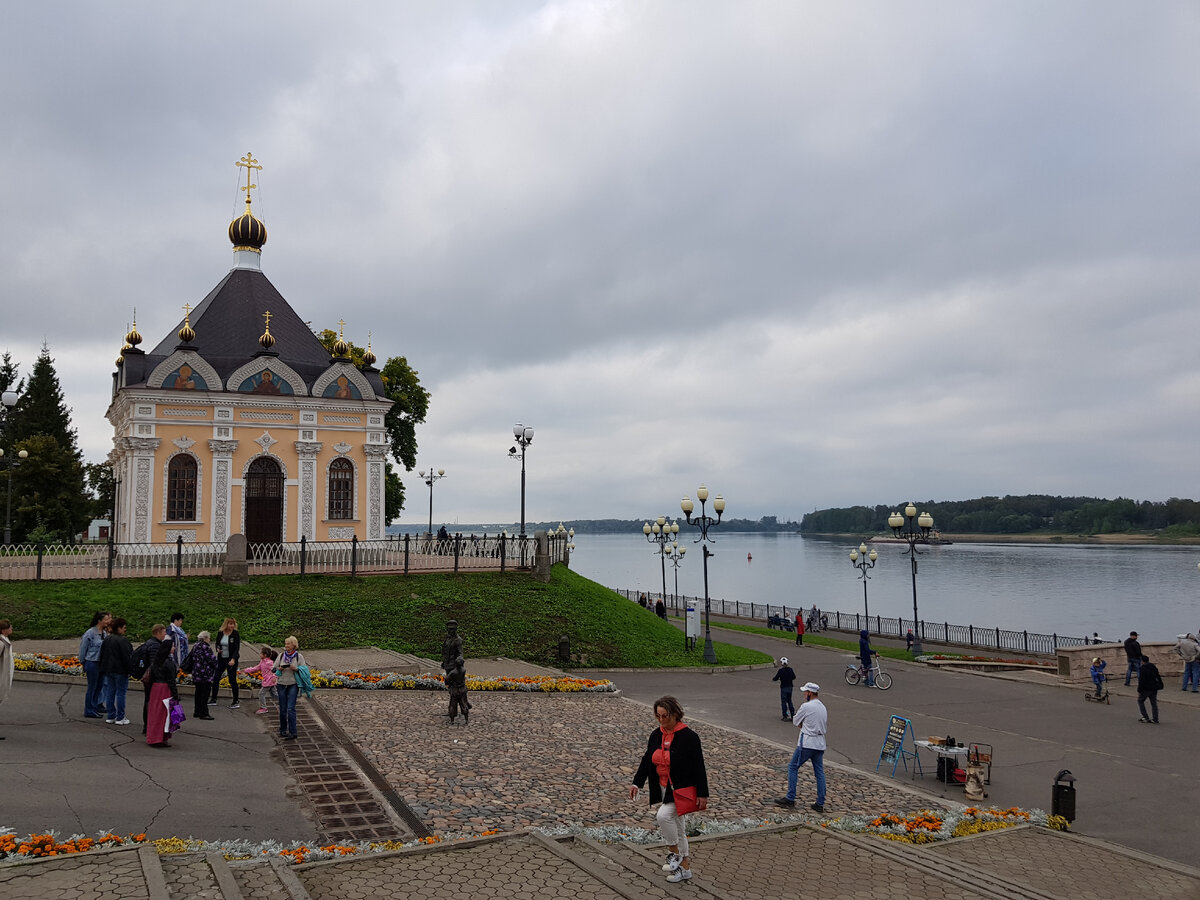 Великолепная набережная