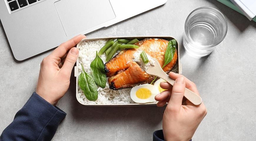 Чтобы сердце было здоровым, сократите потребление трансжиров и добавьте в рацион полиненасыщенные кислоты для укрепления стенок сосудов 