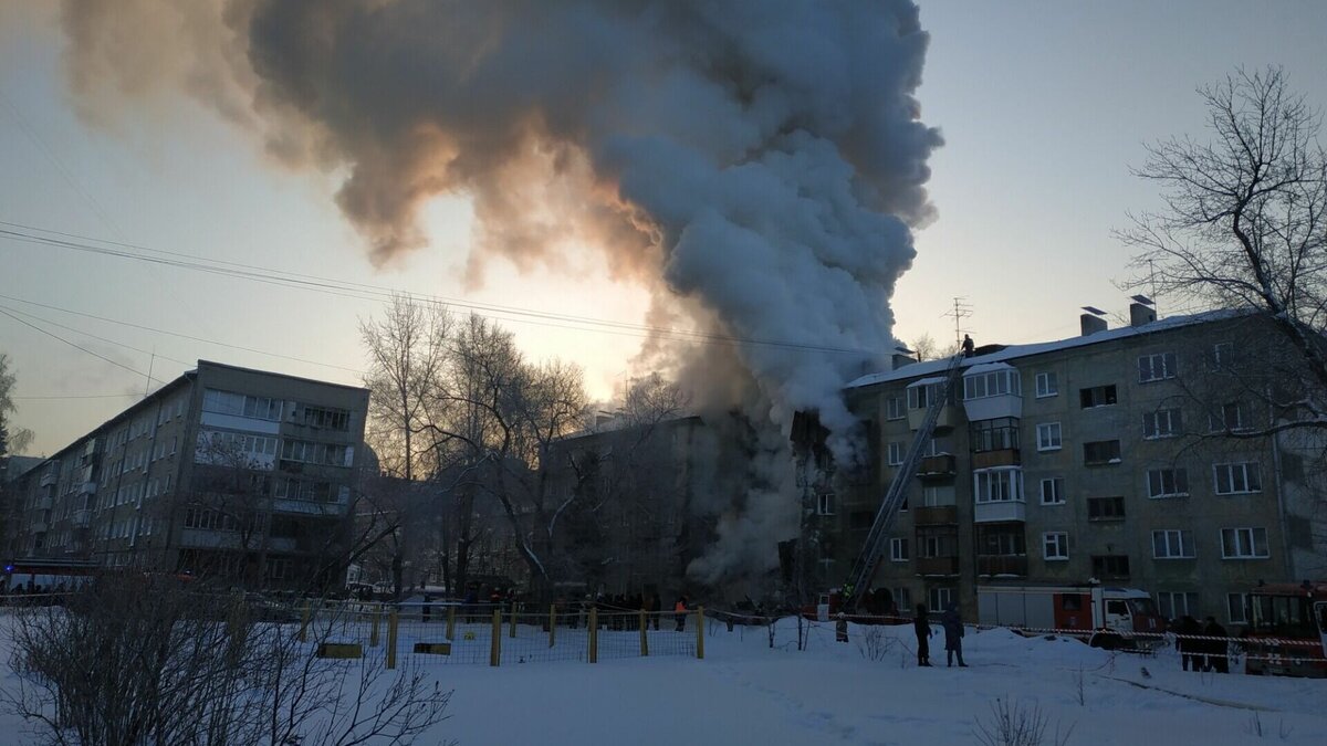 Жители Новосибирска боятся и не пускают газовщиков после взрыва в доме |  Atas.info | Дзен