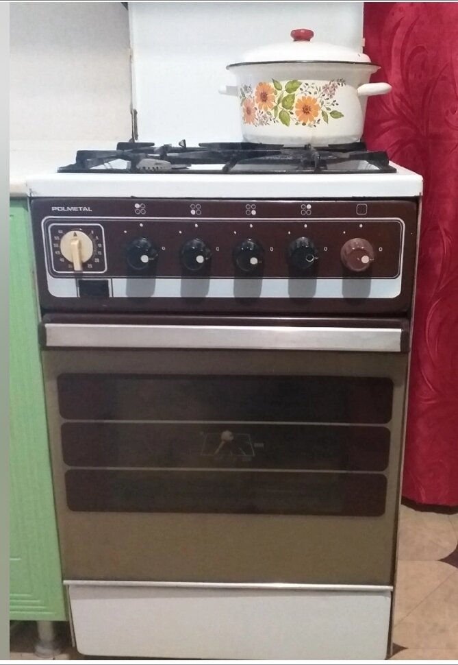 Моя помощница, автор рассказа