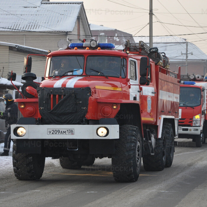Пожар произошел в одном из домов в селе Мамоны 17 февраля около 5.09. Как сообщает пресс-служба ГУ МЧС по Иркутской области, в огне погибли пять человек.